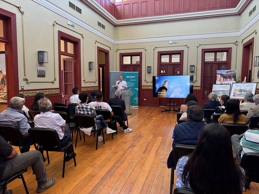 Exposición resalta la historia de la Fundición Hernán Videla Lira