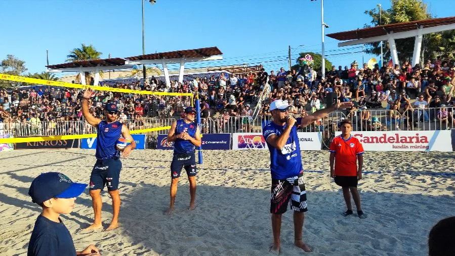 Los hermanos Grimalt destacan en evento deportivo en Caldera